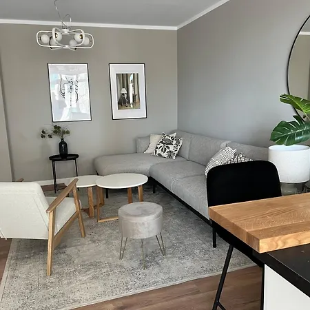 Zentrale, Schoene Design-wohnung Im Coolen Viertel Apartment