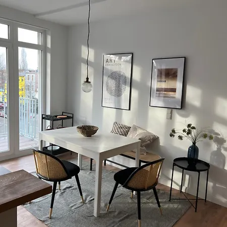 Apartment Zentrale, Schoene Design-wohnung Im Coolen Viertel *